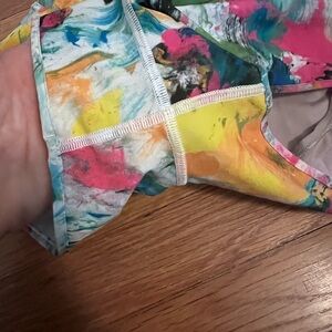 Colorful Abstract Print Lululemon Hotty Hot shorts
